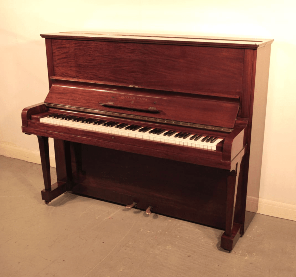 Steinway Model V 直立式鋼琴（1920 年）&nbsp;NT$498,000